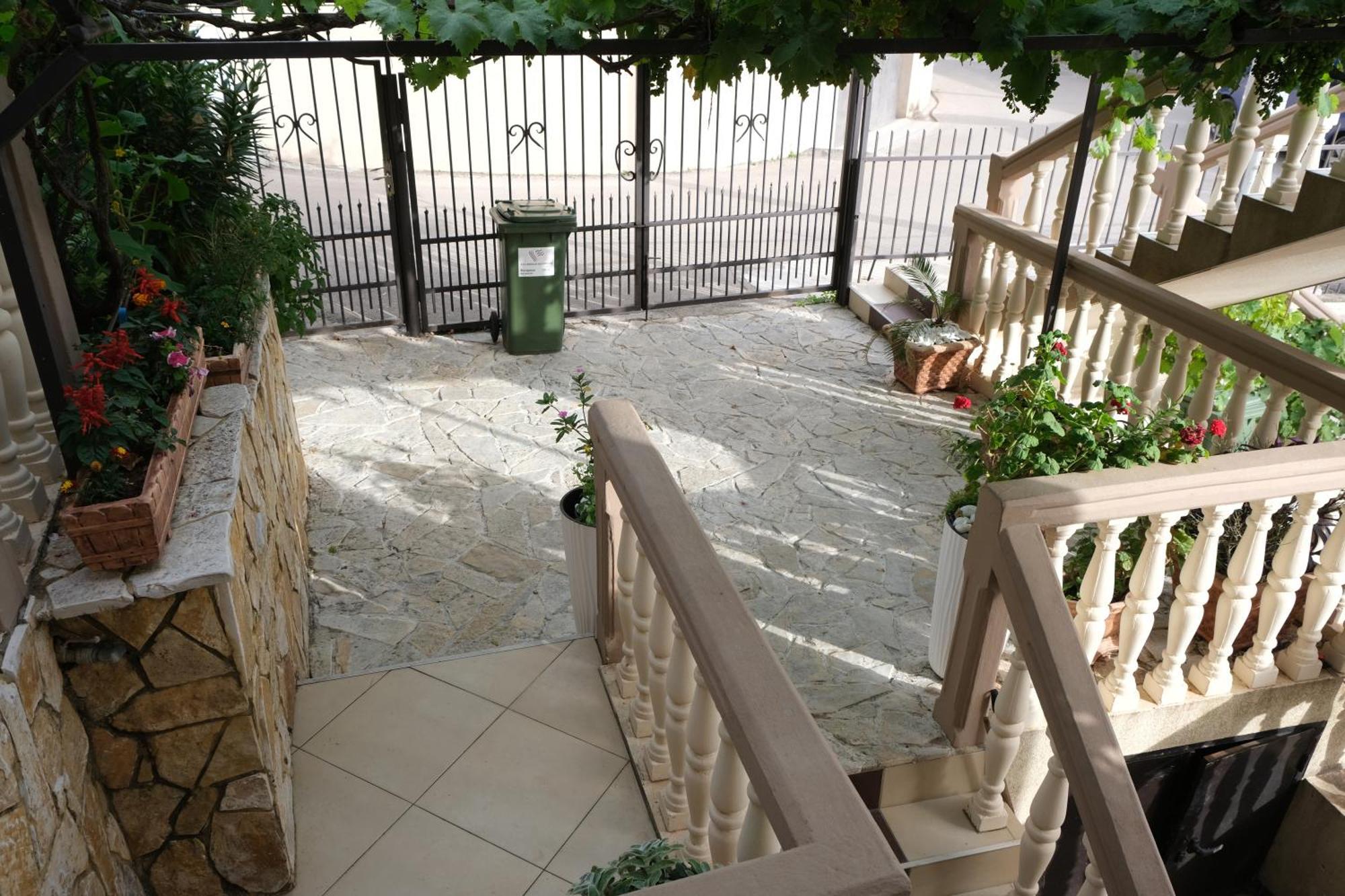 Apartmani Janosevic Сутоморе Екстер'єр фото